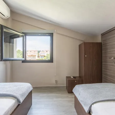 Quintessence Level Suites *