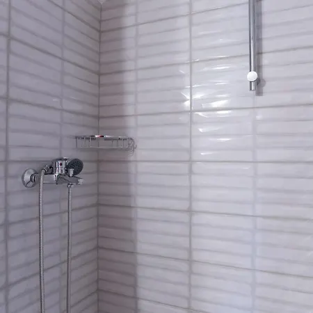 Quintessence Level Suites