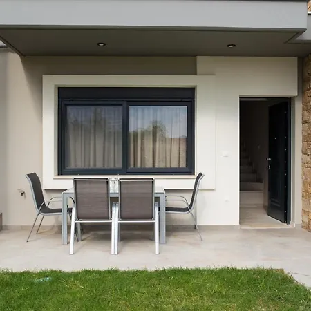 Quintessence Level Suites