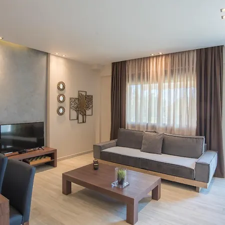 펜션 Quintessence Level Suites