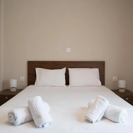 Quintessence Level Suites 펜션 니키티