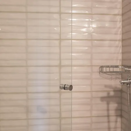 Quintessence Level Suites *